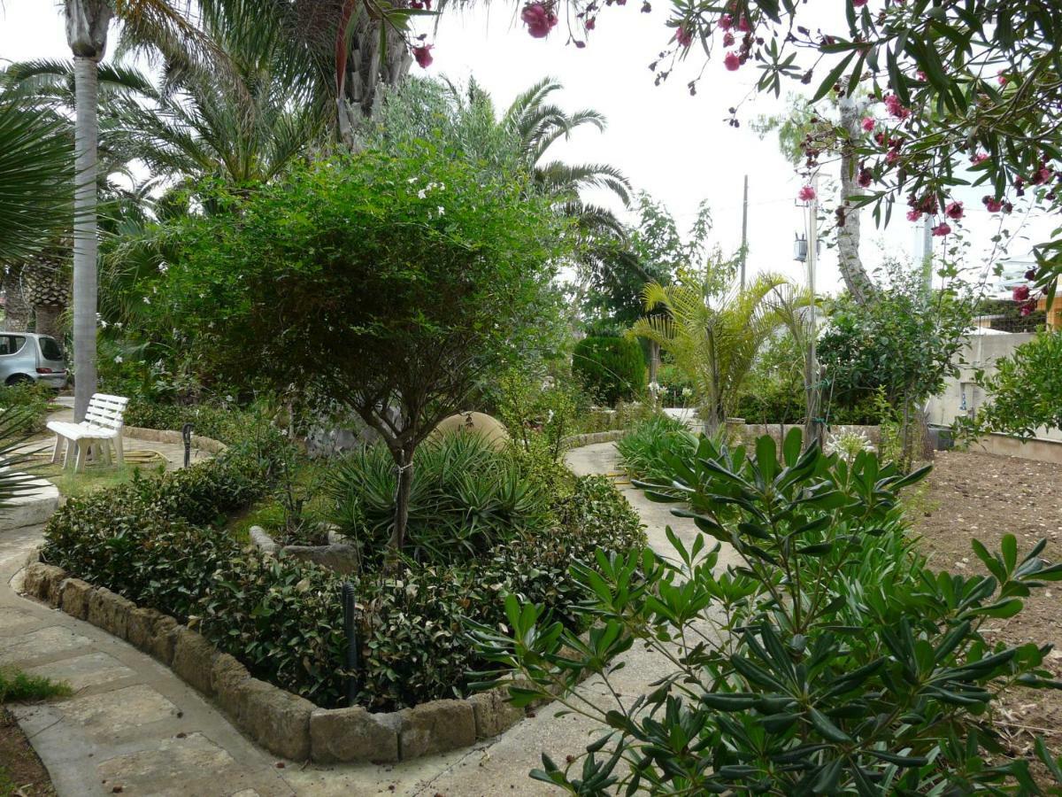 Villa Yucca Avola Exterior photo